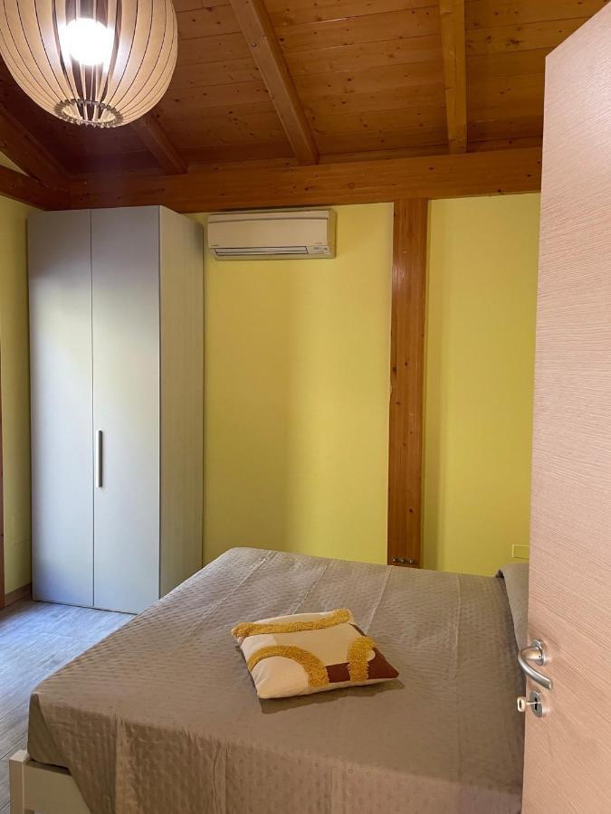 Colleolivi Apartment Serra deʼ Conti Екстериор снимка