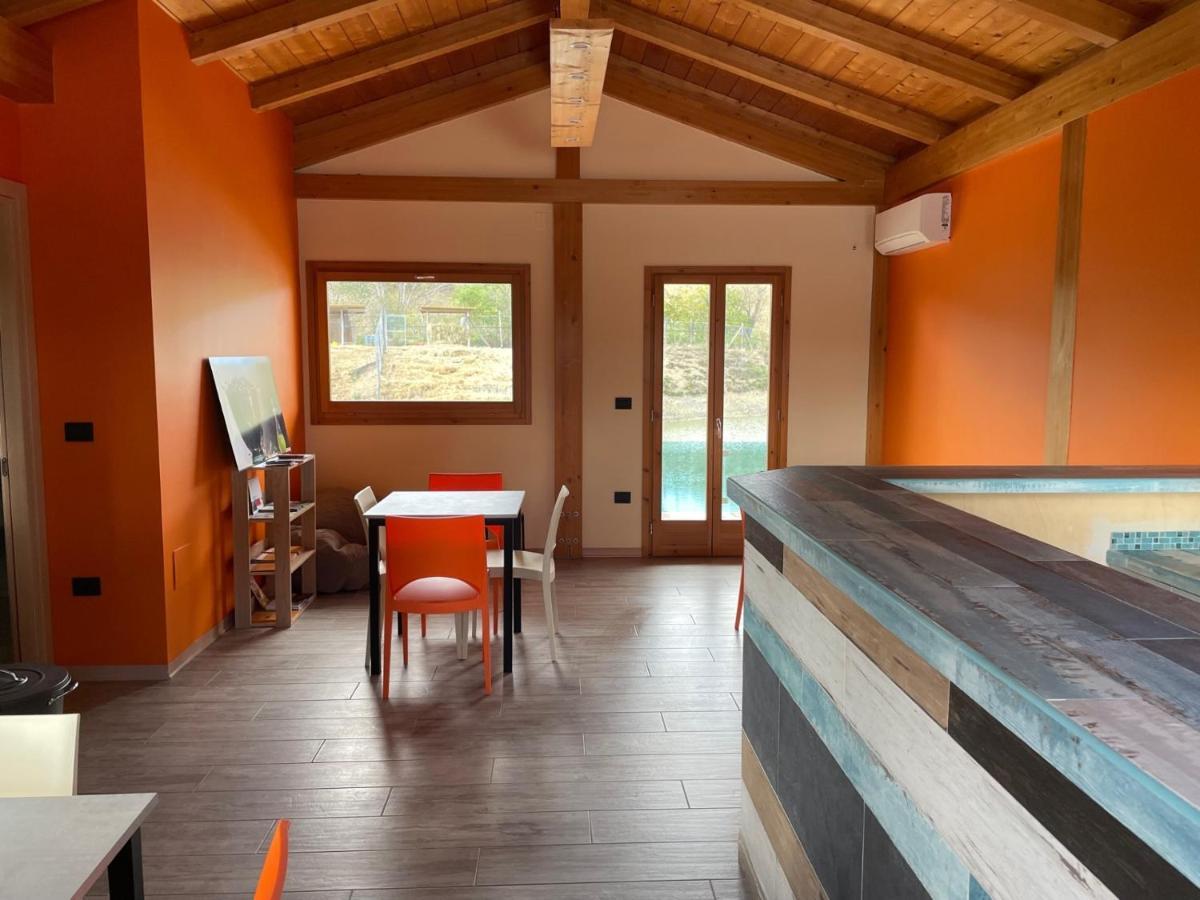 Colleolivi Apartment Serra deʼ Conti Екстериор снимка