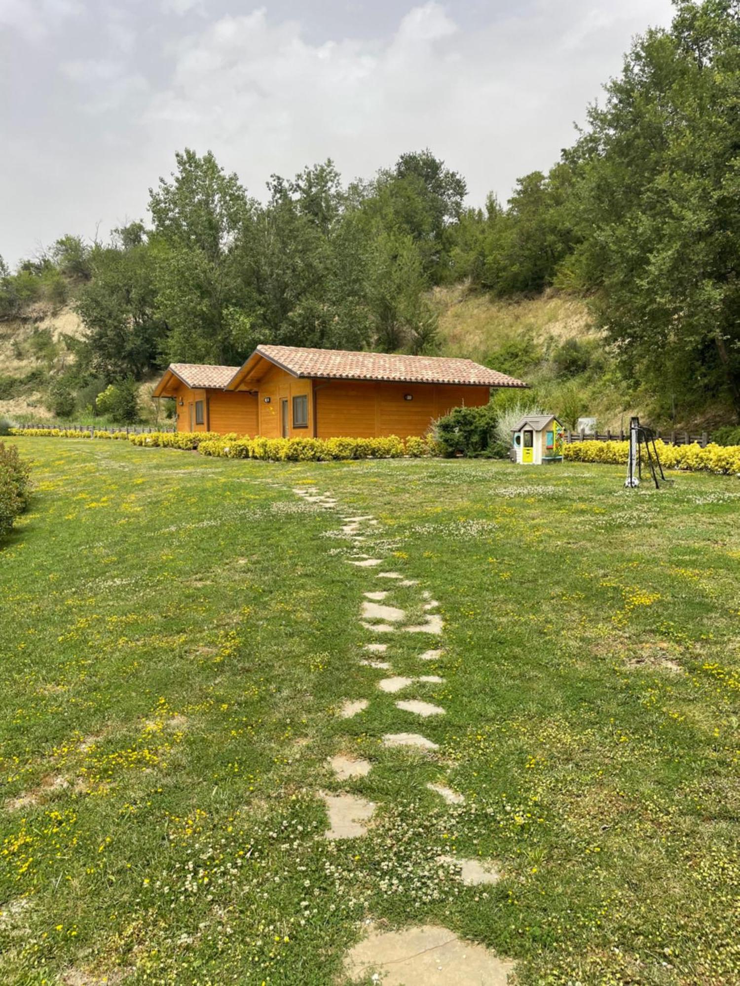 Colleolivi Apartment Serra deʼ Conti Екстериор снимка